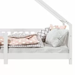 IDIMEX Hausbett CORA In 90 X 200 Cm Aus Massiver Kiefer Mit Rausfallschutz In Weiß 13 IDIMEX Hausbett CORA In 90 X 200 Cm Aus Massiver Kiefer Mit Rausfallschutz In Weiß -Möbelgeschäft 71351 5